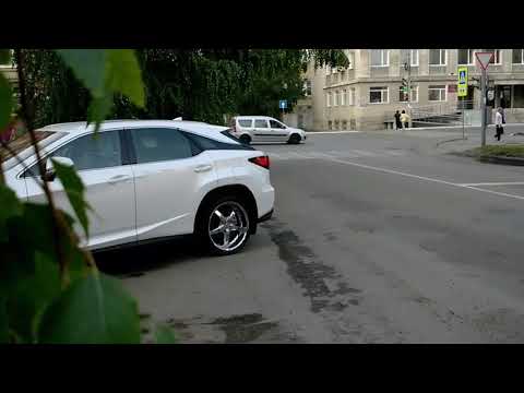 Карбоновый лючок бензобака Lexus RX200t