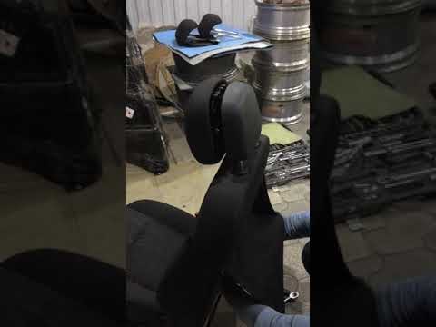 Работа активных подголовников Astra J