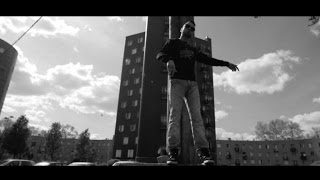 GLK - En bas d’la tour GLK - En bas d’la tour
