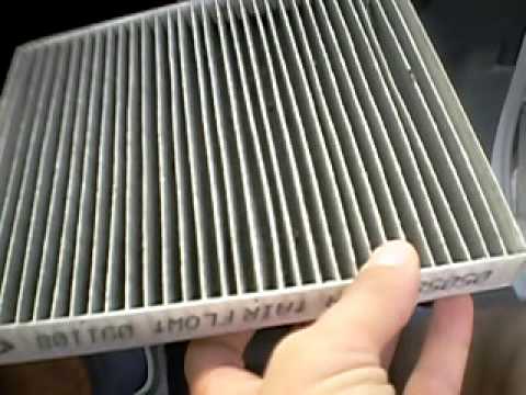 Où se trouve le radiateur de climatisation dans une Dodge Nitro?