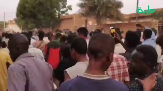 مظاهرات في الديوم الشرقية بالخرطوم احتجاجا على الأوضاع الحالية وتمهيدا ليوم 30 يونيو