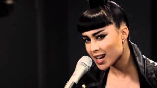 Natalia Kills - Grenade (Bruno Mars Acoustic Cover)