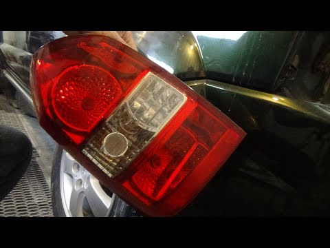 Emplacement du fusible feu stop dans Hyundai i10