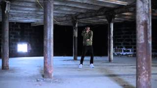Locksmith - LABYRINTH (feat. Fallon) Locksmith - LABYRINTH (feat. Fallon)