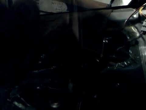 Как установить поставить стекло передней двери NISSAN MICRA(K12)montaz zamiana szyby drzwi przod