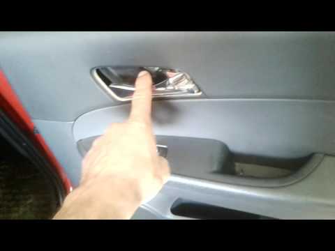 Разборка карты двери на Hyundai i30 своими руками