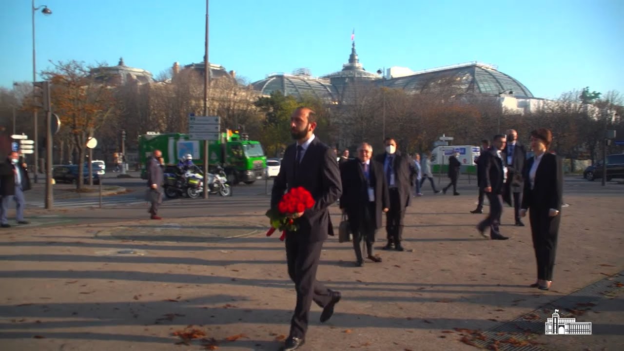 Արարատ Միրզոյանը Փարիզում հարգանքի տուրք է մատուցել Հայոց ցեղասպանության զոհերի հիշատակին