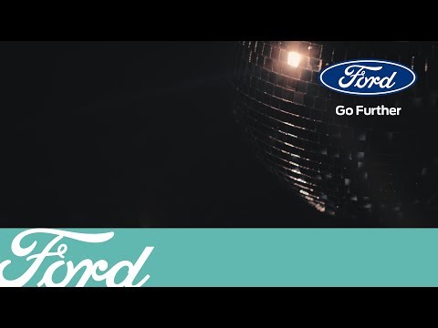 Comprobación de faros delanteros y luces traseras / Ford España.