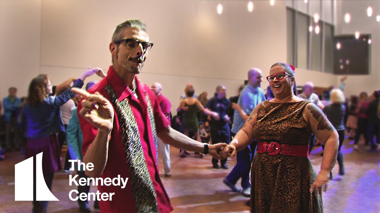 Thanksgiving Day Swing (5:30pm–8:00pm)