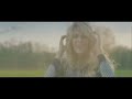 Carrie Underwood - Blown Away