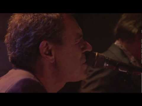 Pieter Doms. Sycamore drums : Better wake up soon – Piet Van den Heuvel & Band