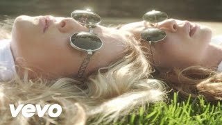 Rebecca & Fiona - If She Was Away
