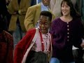 Jaleel White Does 'The Urkle'