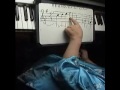 Clases de piano- lección 8 - Como tocar sostenidos y bemoles en el piano