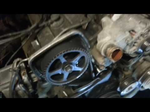 Replacement of the Toyota Mark 2 timing belt