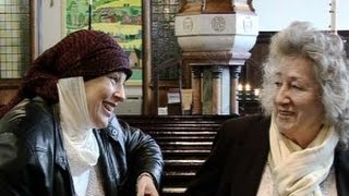  Yvonne Ridley: From captive to convert