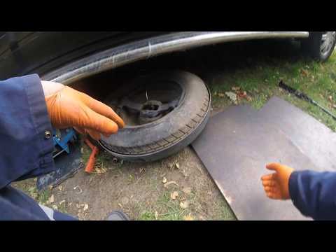 How to Pull the Chrysler Grand Dodge Caravan вытащить запаску Chrysler Grand Dodge Caravan How to Pull the Chrysler Grand Dodge Caravan вытащить запаску Chrysler Grand Dodge Caravan