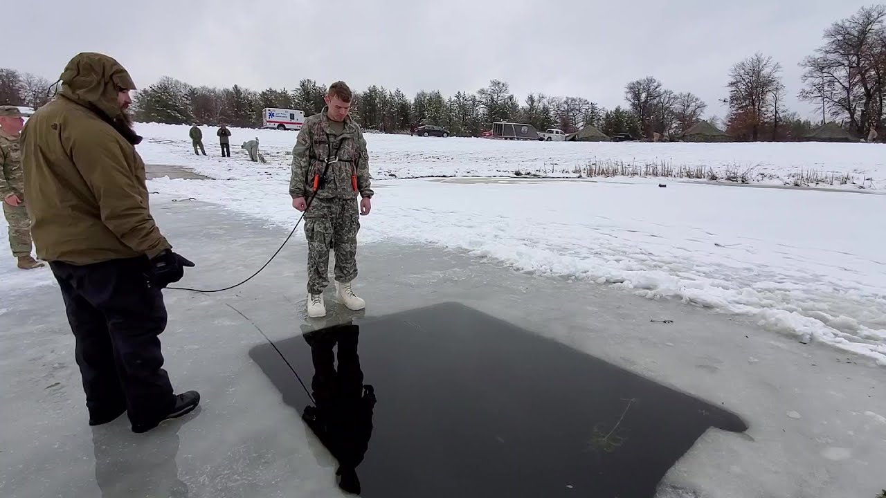 US Marine Completes Extreme Cold Water Immersion Training