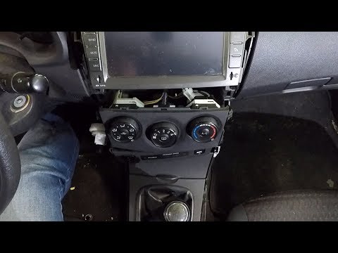 Replacement of the light bulb on the Toyota Corolla stove regulator