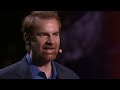 Erik Brynjolfsson: The key to growth? Race with the machines