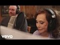 Loretta Lynn - Whispering Sea Live in Studio