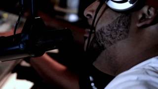 Joell Ortiz - Sing Like Bilal Joell Ortiz - Sing Like Bilal