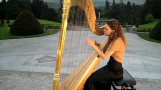 Irish Harpist Claire O'Donnell for Weddings and events in Ireland