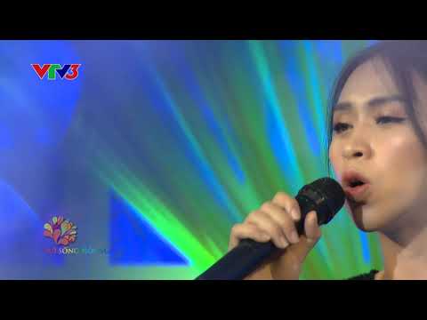 Tình yêu đến trong giã từ - Trương Diễm
