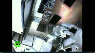 Прямая трансляция выхода астронавтов МКС в открытый космос