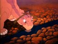 Em busca do Vale Encantado The Land Before Time - Petrúcio Petrie Português - BR