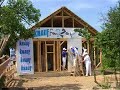 Wolontariusze z Knaufa budują domy w Rumunii