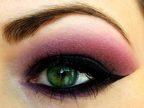 Vampy Blackberry: MAC Style Black makeup (by MissChievous)