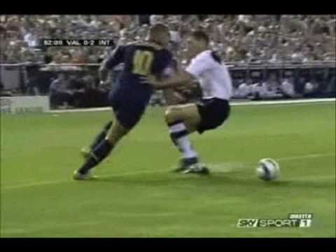 LOS VIDEOS DE LAS MEJORES JUGADAS DE FUTBOL los videos de las mejores jugadas de futbol: