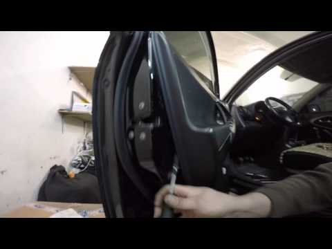 Toyota RAV4 disassembly door -Тойота Рав 4 разборка двери
