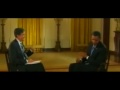 Obama tue une mouche en pleine interview a la tv ! :o