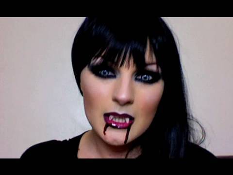 poison ivy costume makeup. Vampire Costume make-up