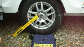 MILENCO Compact Wheel Clamp 