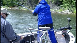 Gigantic Lake of the Woods Pike Ice Fishing - Babe Winkelman's Good Fishing  