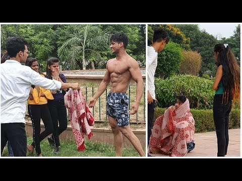 BEGGAR WITH 6 PACK ABS PRANK |FITMANJEET|