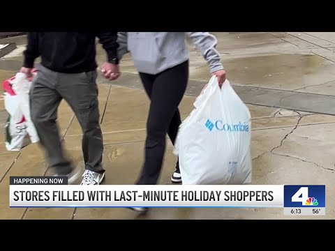 Stores filled with last-minute shoppers