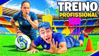 TREINAMOS COM JOGADORAS PROFISSIONAIS DE FUTSAL! *fizemos gols?!