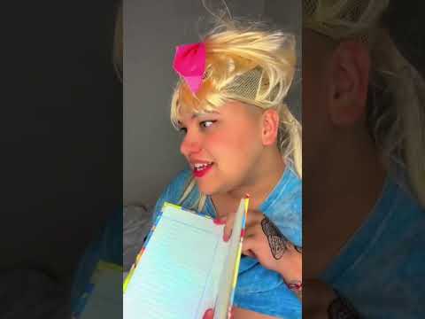 CUANDO MI MAMÁ ME PEDÍA EL CUADERNO DE COMUNICADOS || Franco Gómez #comedia #viral #humor #risa