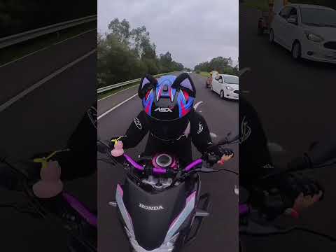 Viajando de moto com meu namorado