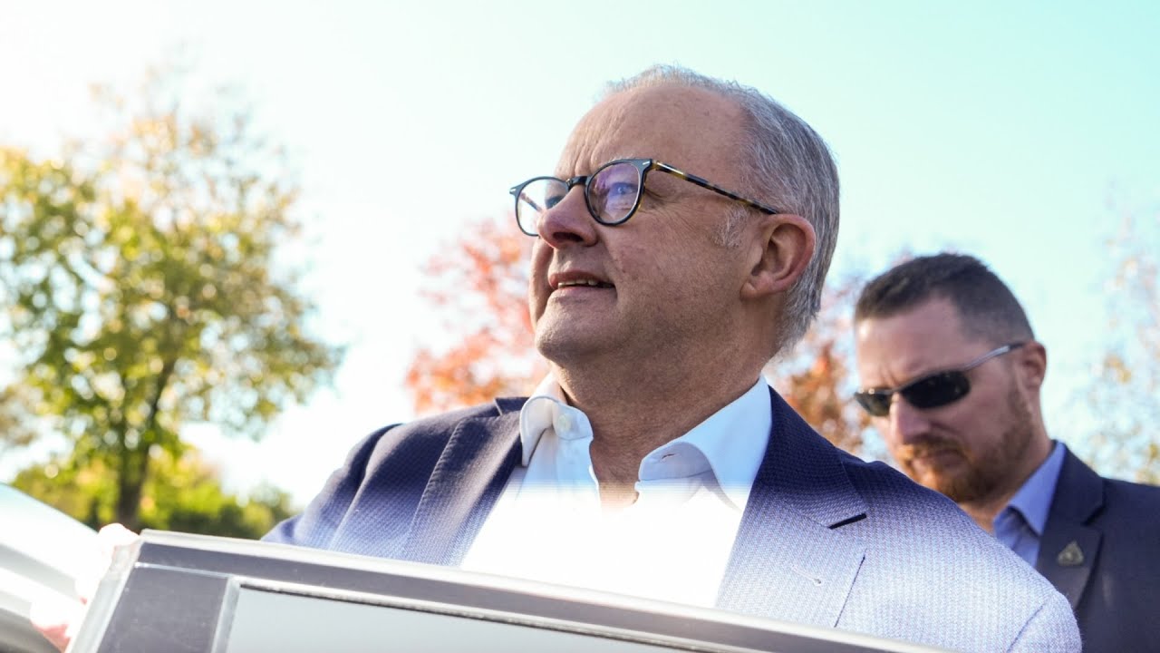 Australia and United States must remain ‘very close allies’