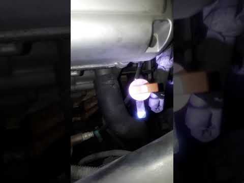 Lexus ES300 Car is not starting making a funny noise come to find out it