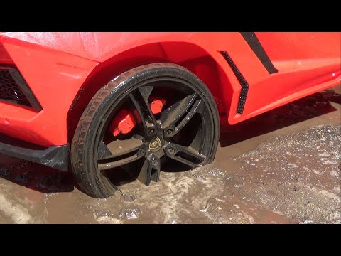 Dima pompiere e riparatore d'auto. Raccolta di video divertenti per bambini.