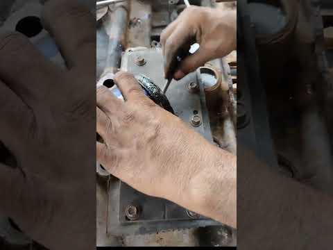 engine cylinder maintenance #amazingtechnique #engine #mechanic #trending #viral #short #shorts