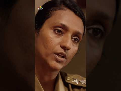 Lady Police Officer Insults Suresh Ravi | #PoliceKyaAapkiDosthHai | Raveena Ravi | #youtubeshorts