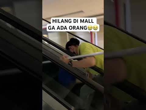 TERJEBAK DI DALAM MALL PAGI2 😭