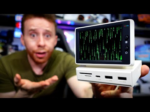 QUESTO "MINI PC ANNI '80" è il GADGET più ASSURDO del 2025!